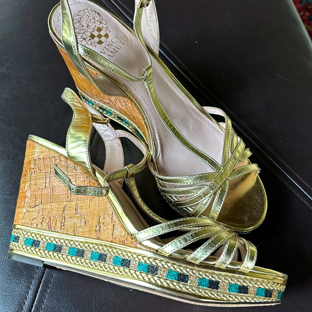 Vince Camuto Wedge Sandals silver straps cork wedge sparkle detail 8.5 / 38.5